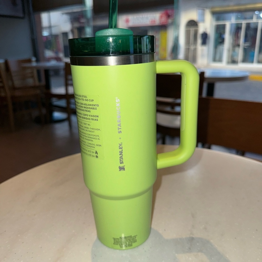 Starbucks Stanley Green Cup with Handle Mexico Release March 17